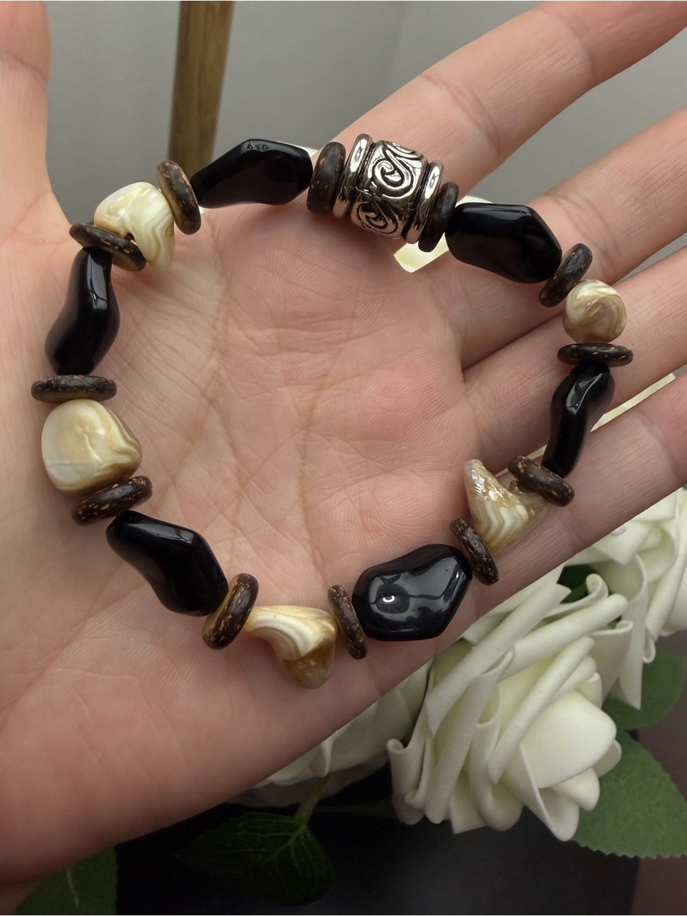 Black and Cream Beaded Stretch Bracelet with Silver Accent